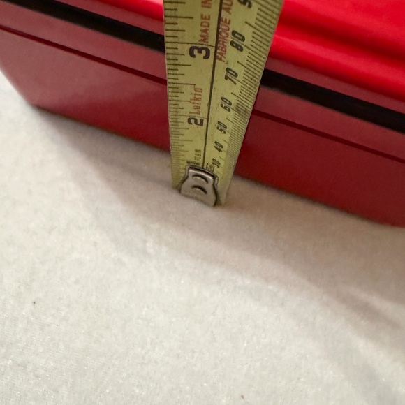 Red Lunch Box - Picture 7 of 7